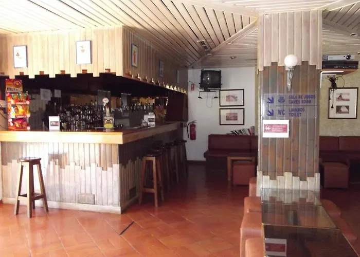 アパートホテル Turisticos Silchoro アルブフェイラ