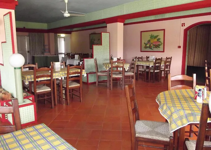 アパートホテル Turisticos Silchoro 3*