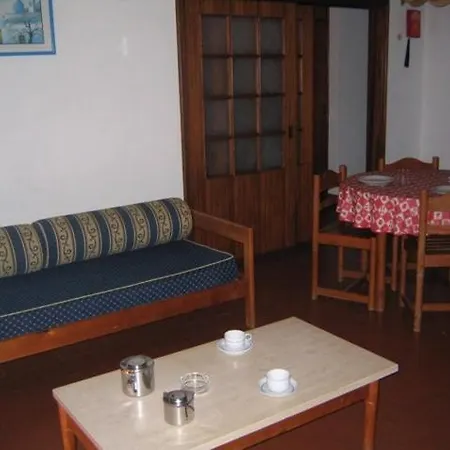 Turisticos Silchoro Αλμπουφέιρα
